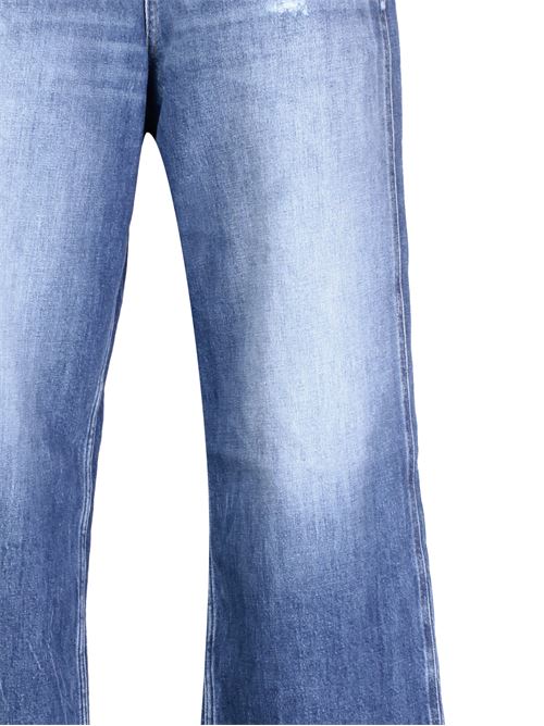 The loose-fitting Daisy distressed jeans fit a low rise TOMMY HILFIGER | DW0DW176041A5